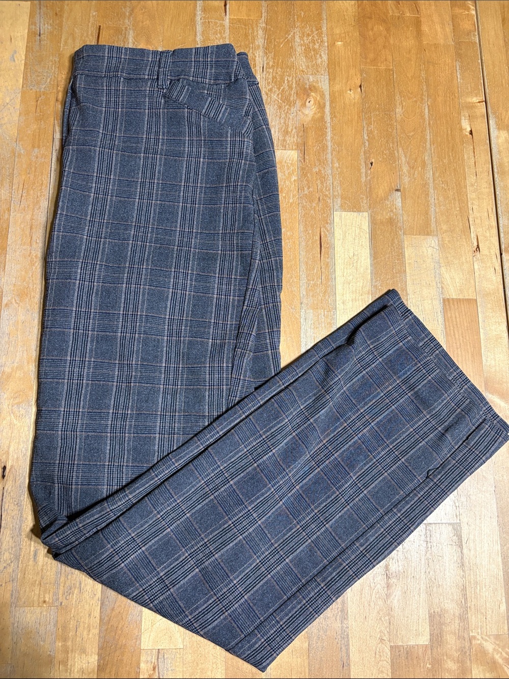 Reitmans Charcoal Plaid pull on pants